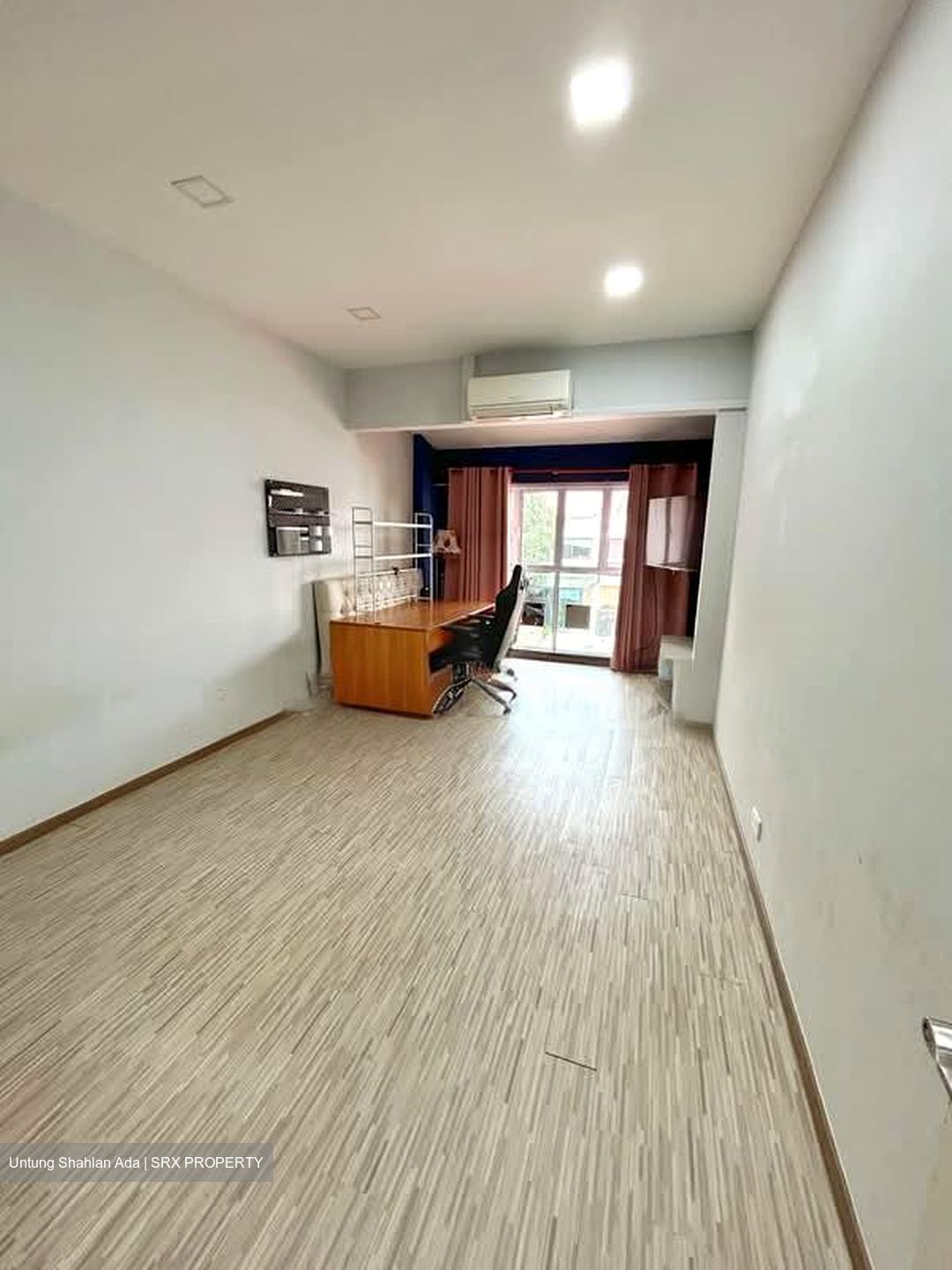 Pasir Ris Beach Park (D18), Terrace #566083661